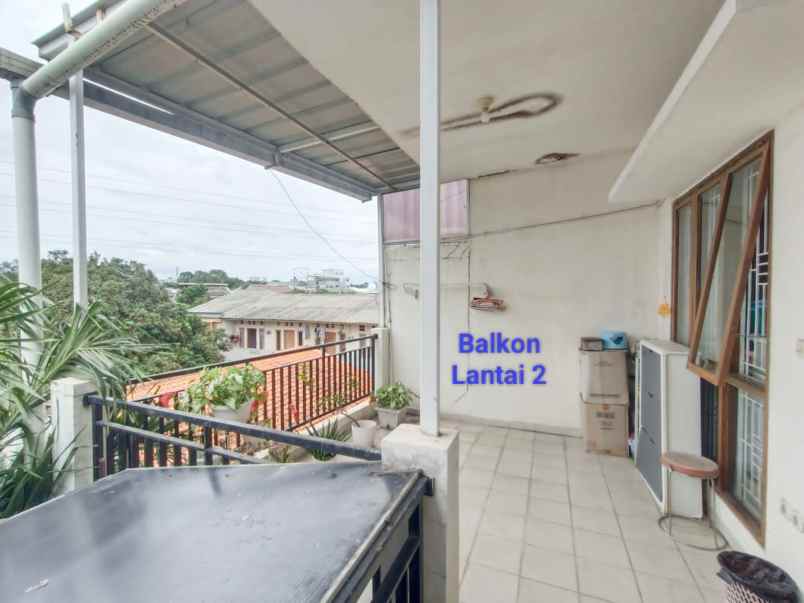 dijual rumah jalan poltangan