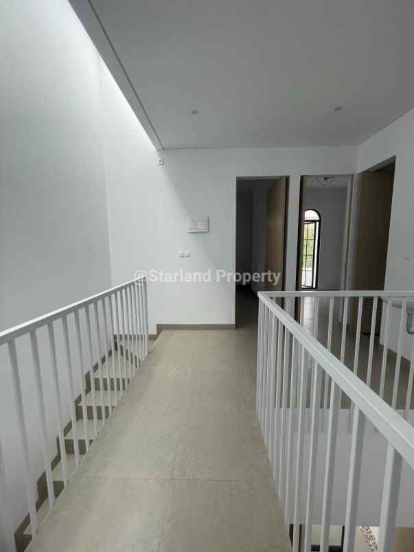 dijual rumah jalan raya kejaksaan joglo