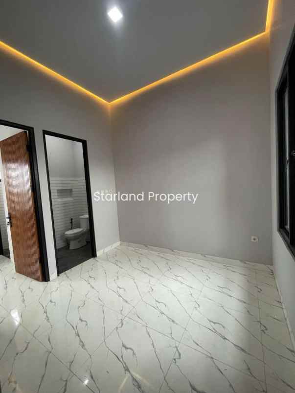 dijual rumah jalan raya pondok kacang