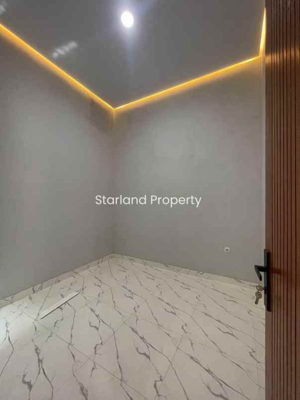 dijual rumah jalan raya pondok kacang