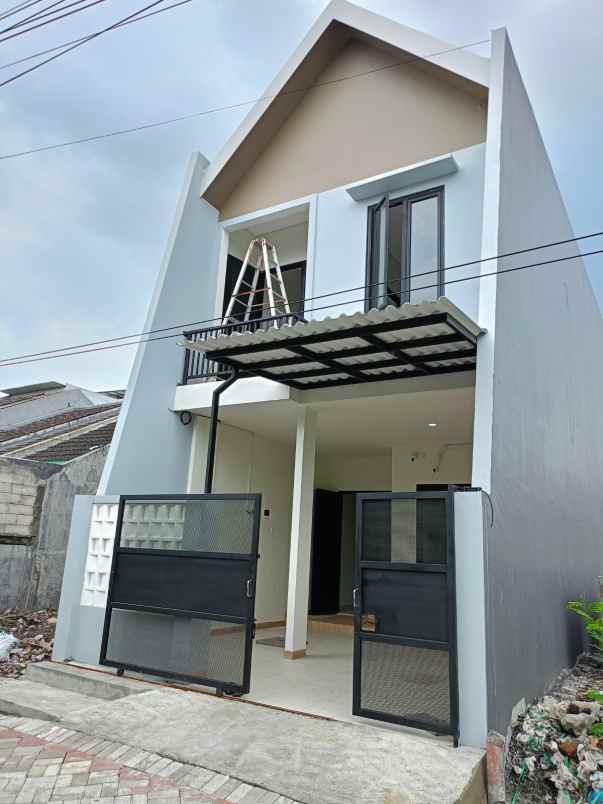 dijual rumah jalan wonorejo selatan