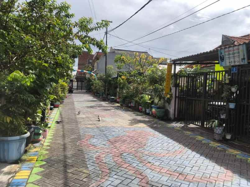 dijual rumah jambangan surabaya