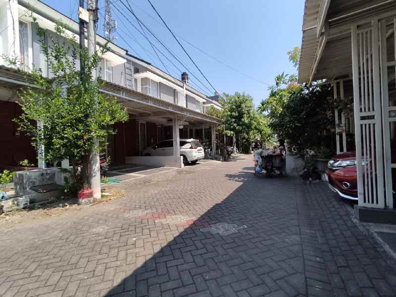 dijual rumah jambangan town