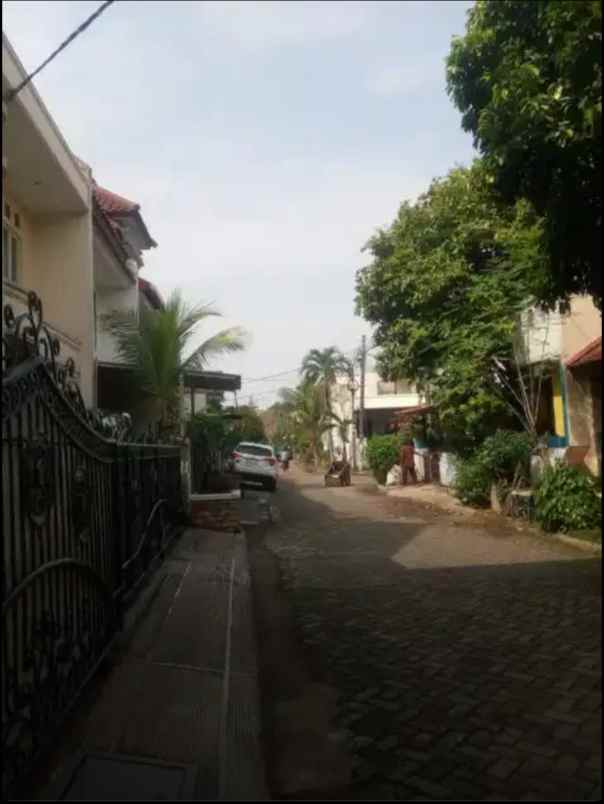 dijual rumah jatibening estate jati