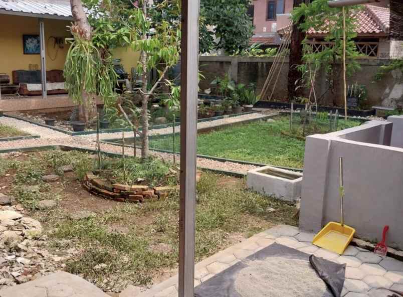 dijual rumah jaticempaka kec pondok