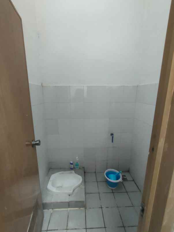 dijual rumah jatiwaringin