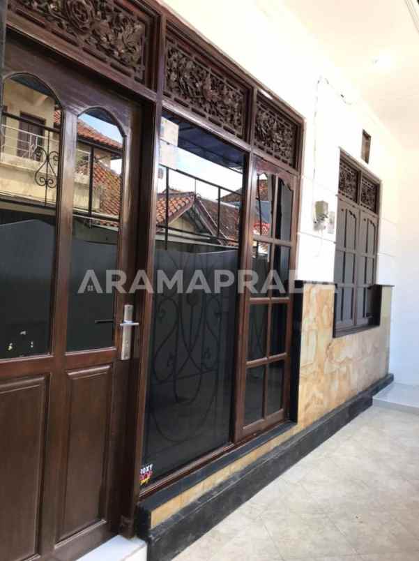 dijual rumah jayagiri