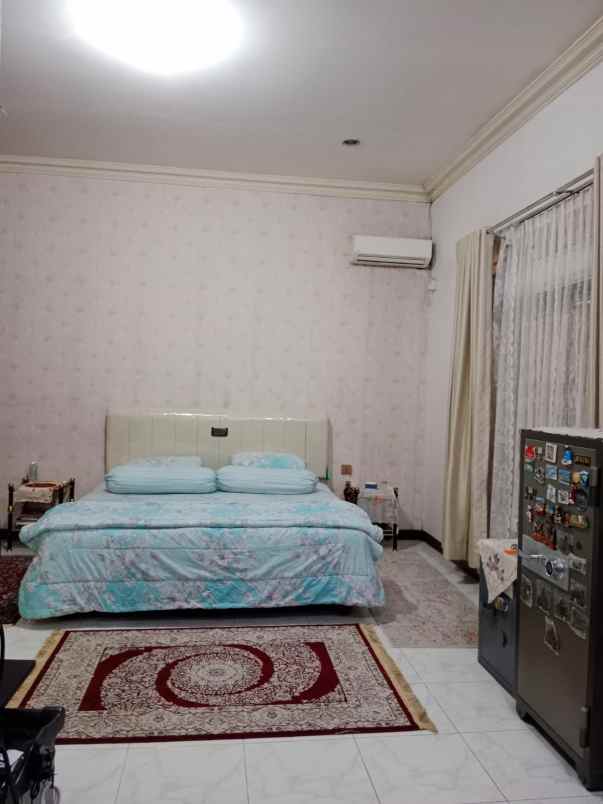 dijual rumah jl almustaqim no 66