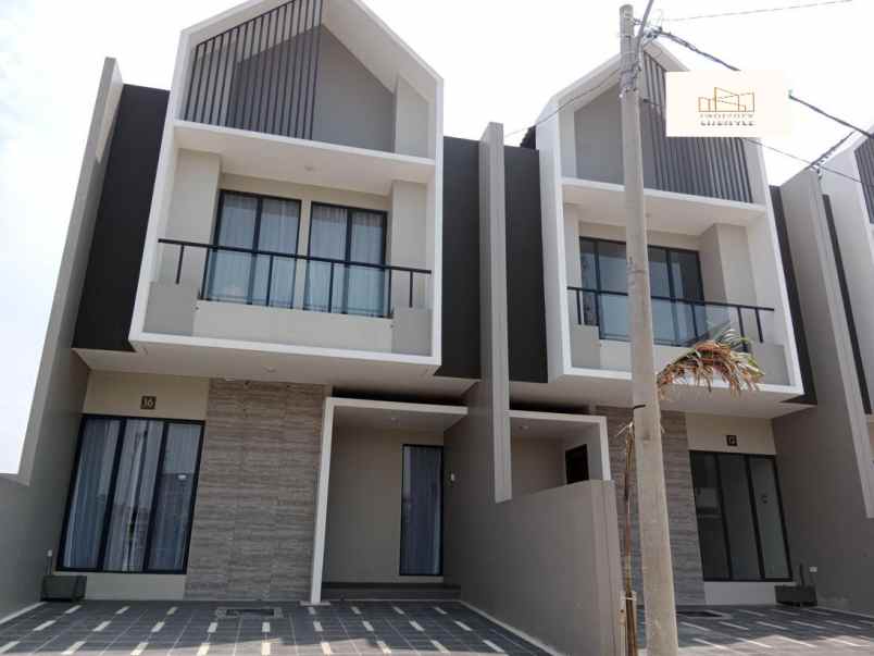 dijual rumah jl batununggal indah