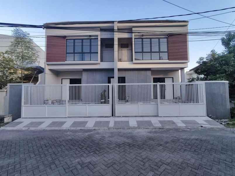 dijual rumah jl bhaskara selatan