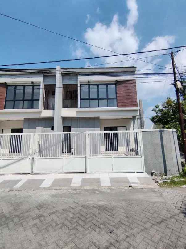 dijual rumah jl bhaskara selatan