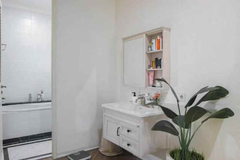 dijual rumah jl cempaka c14 pagesangab