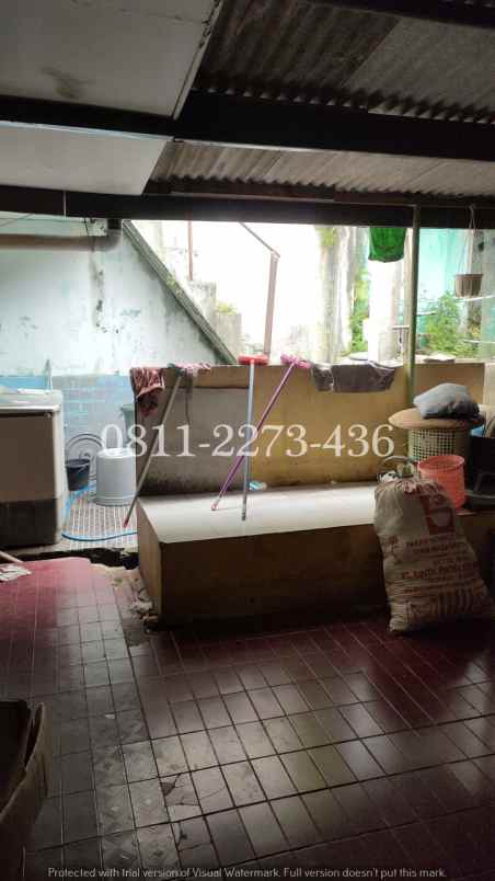 dijual rumah jl cidamar