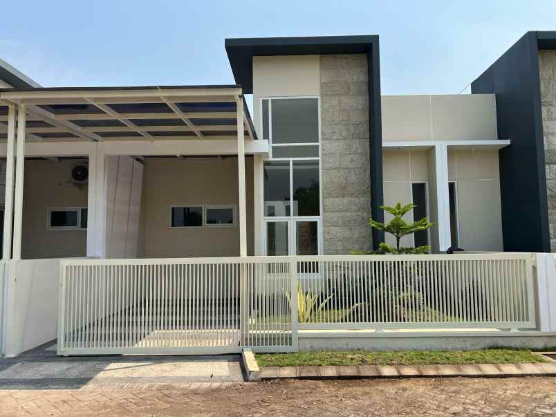 dijual rumah jl domungal kebonwaris