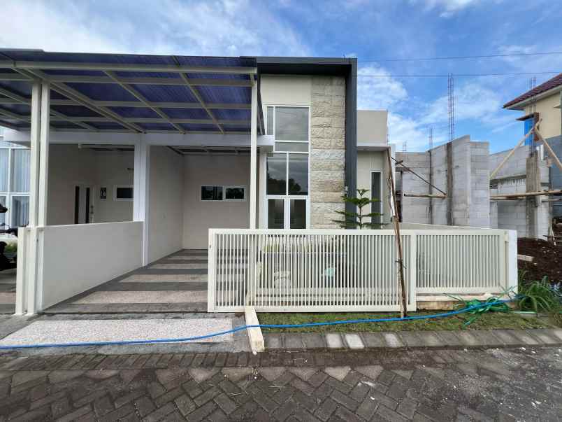 dijual rumah jl domungal kebonwaris