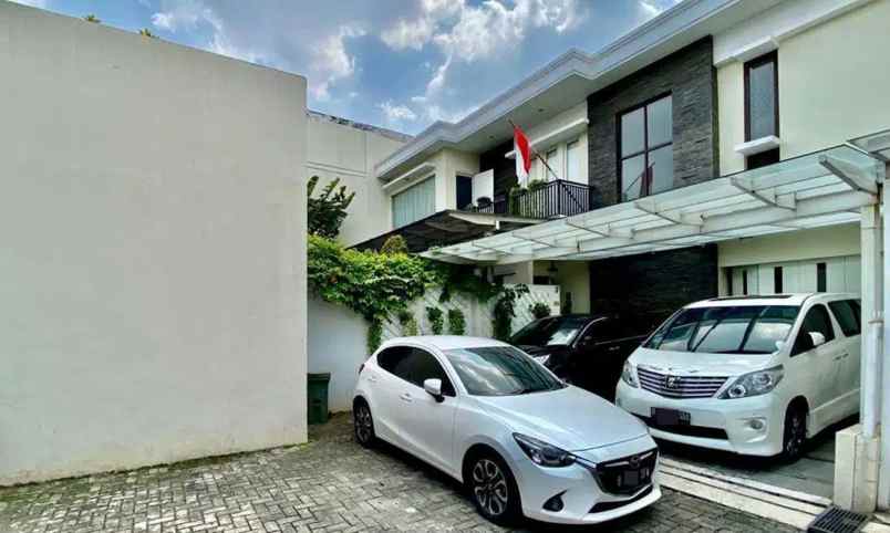 dijual rumah jl duren tiga selatan kec