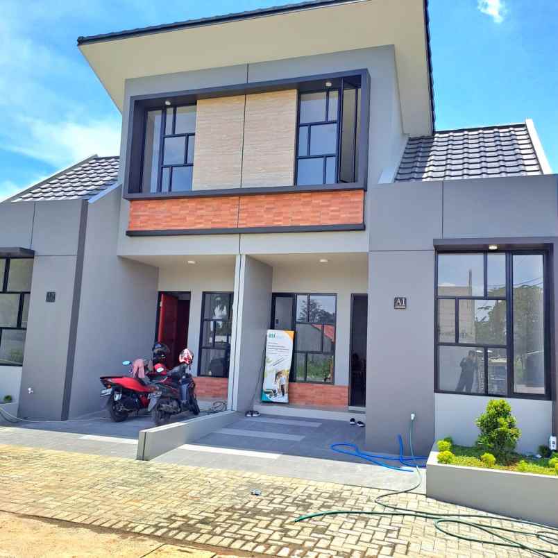 dijual rumah jl hj emba pd petir kec