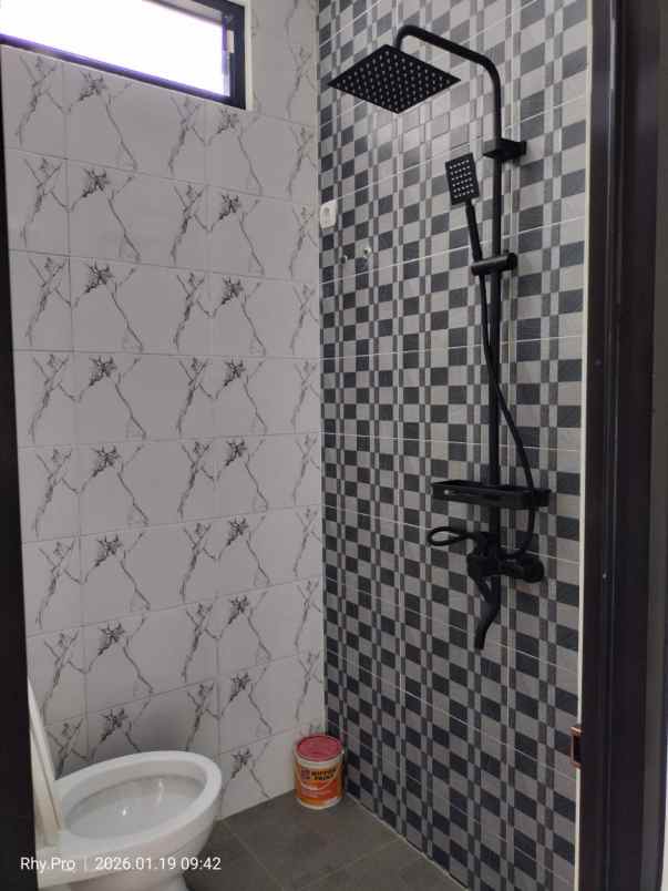 dijual rumah jl kaliurang km 17