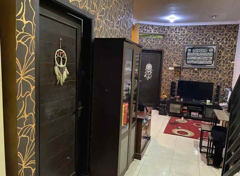 dijual rumah jl margaasih raya