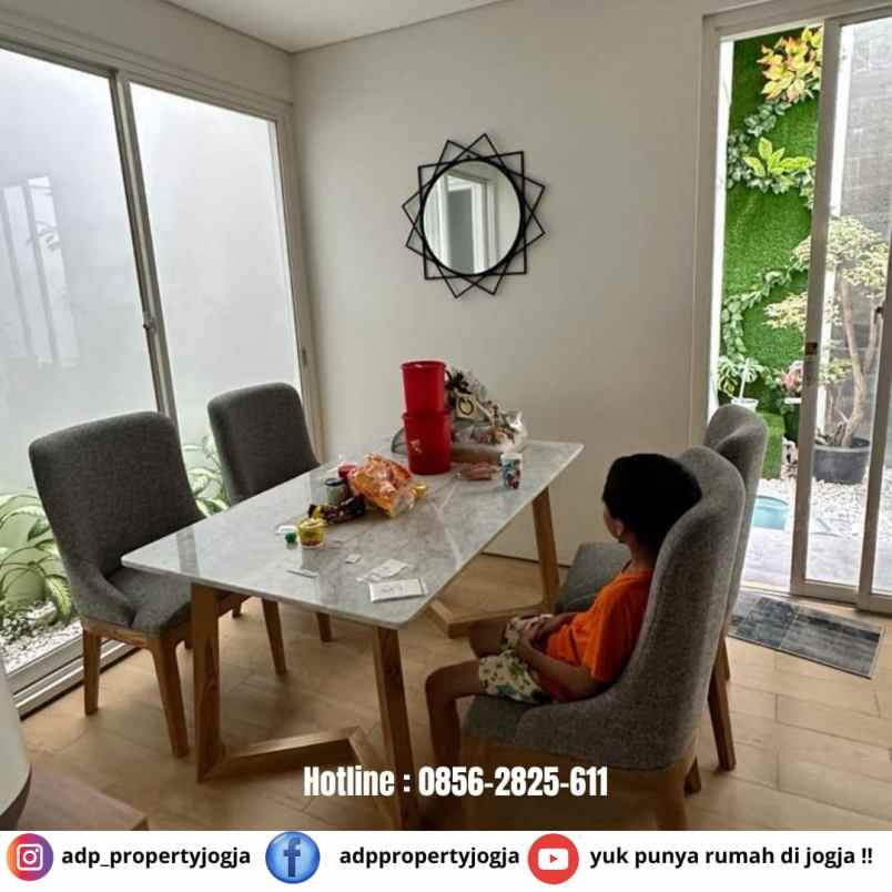 dijual rumah jl parangtritis