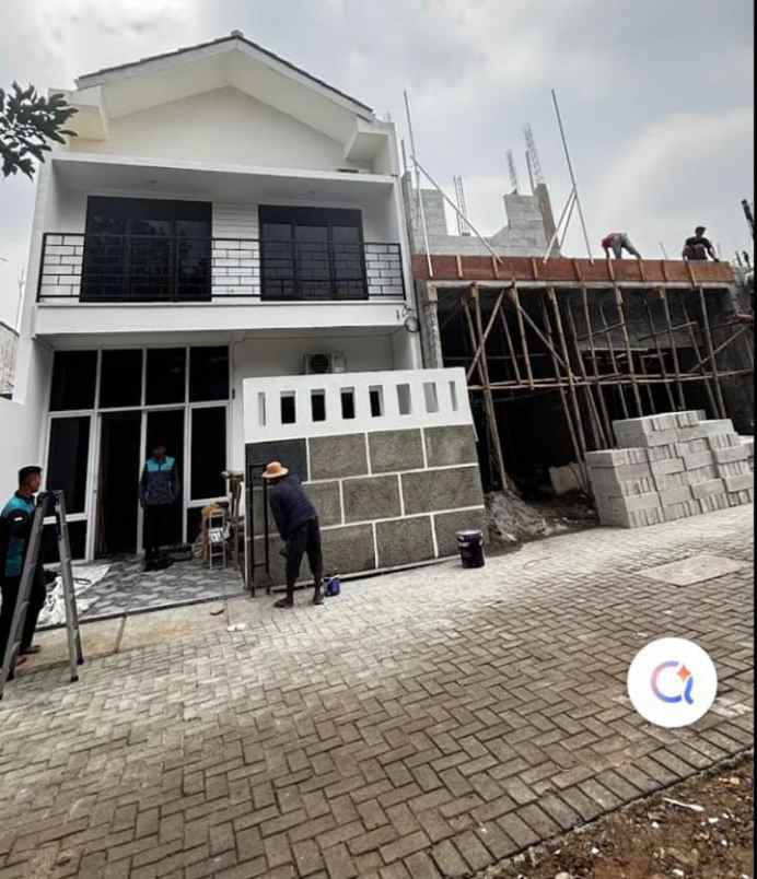 dijual rumah jl pondok kelapa selatan