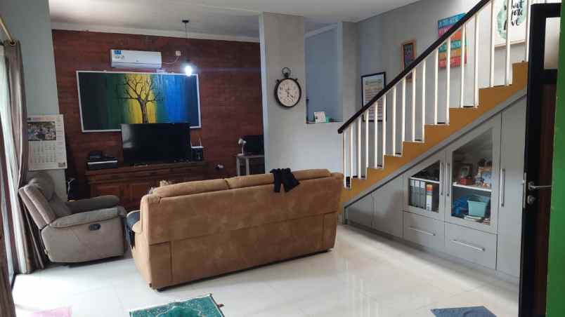 dijual rumah jl pondok labu cilandak jakarta selatan