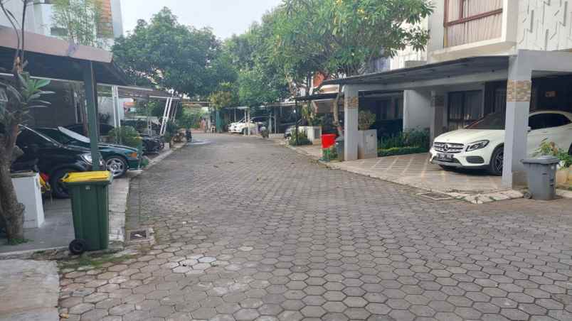 dijual rumah jl pondok labu cilandak jakarta selatan