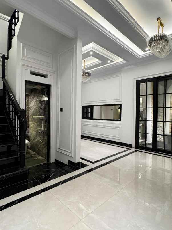 dijual rumah jl raya jagakarsa cilandak