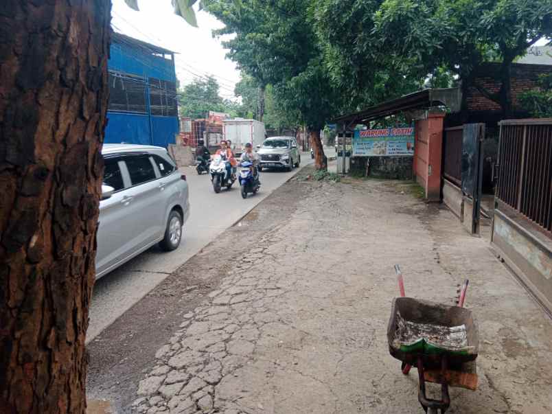 dijual rumah jl raya krannggan