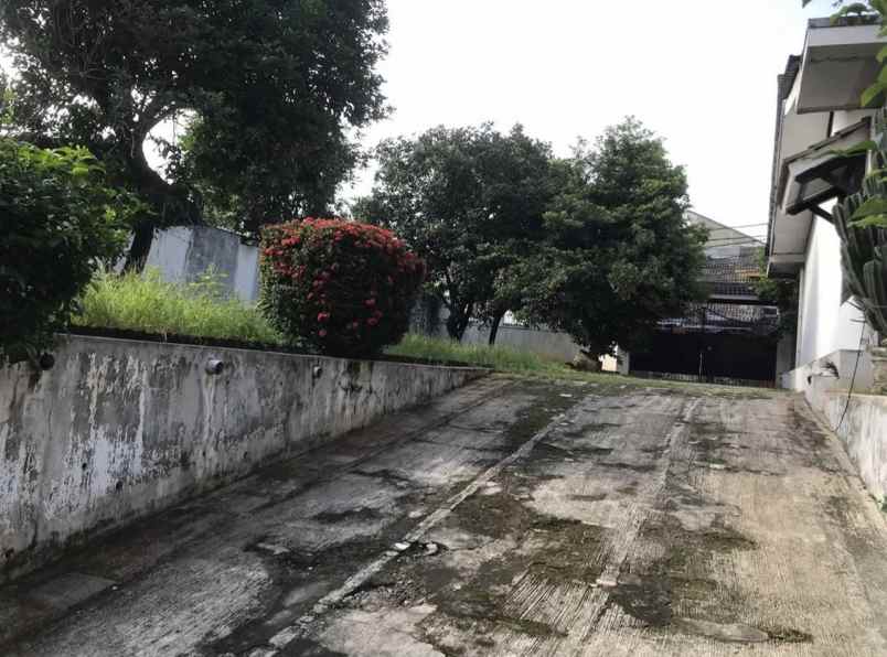 dijual rumah jl raya panggung