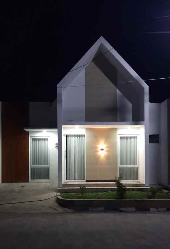 dijual rumah jl siyono siraman siyono