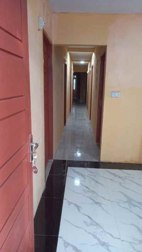 dijual rumah jl tongkol