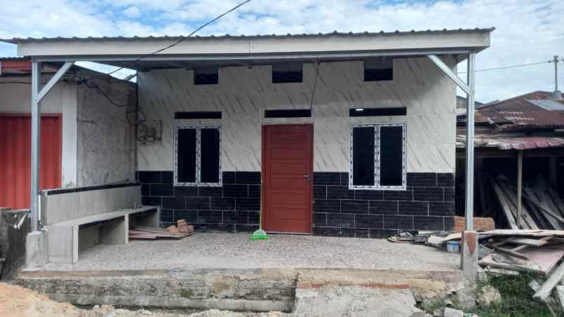 dijual rumah jl tongkol