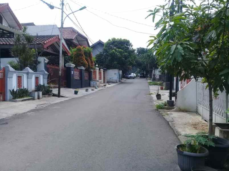 dijual rumah jln arteri kelapa 2