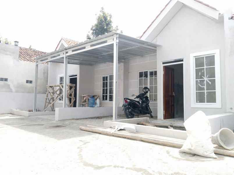 dijual rumah jln bojongtanjung