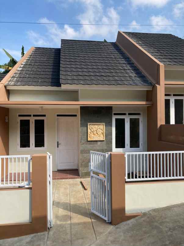 dijual rumah kamarung kec cimahi utara