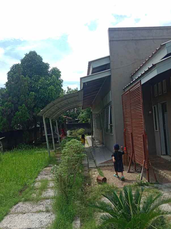 dijual rumah karanganyar sukamandi