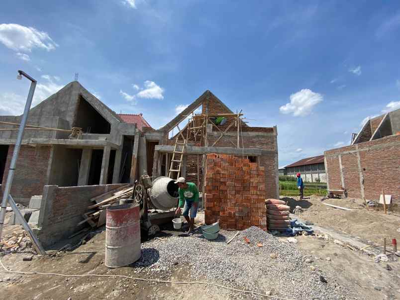 dijual rumah kebondalem lor prambanan