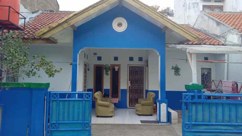 dijual rumah kec ngamprah