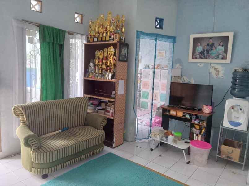 dijual rumah kec ngamprah