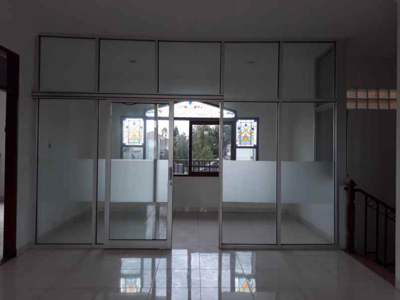 dijual rumah kec sukasari kota bandung