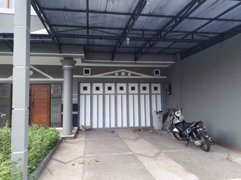 dijual rumah kec sukasari kota bandung