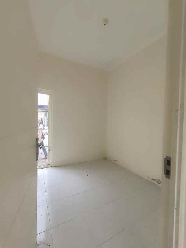 dijual rumah kedamean gresik