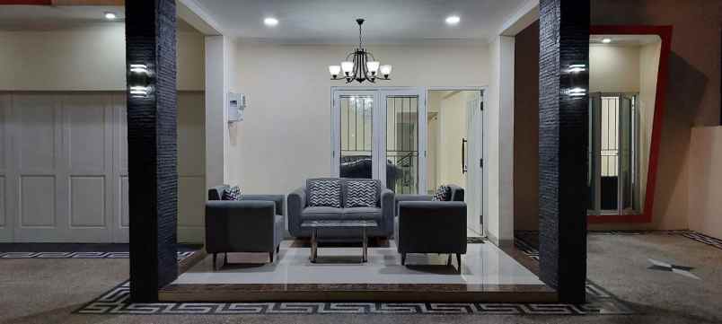 dijual rumah kel kebagusan kec pasar