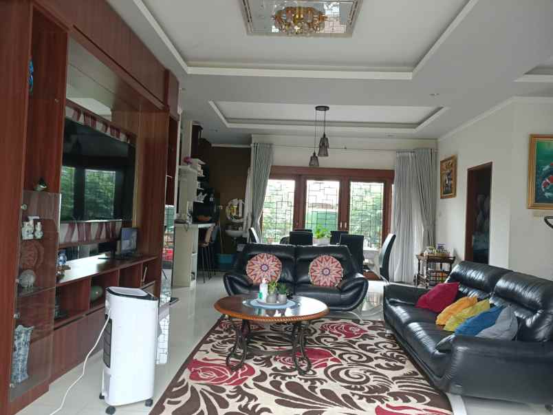 dijual rumah kh agus salim