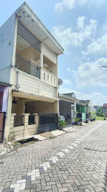 dijual rumah klipang tembalang