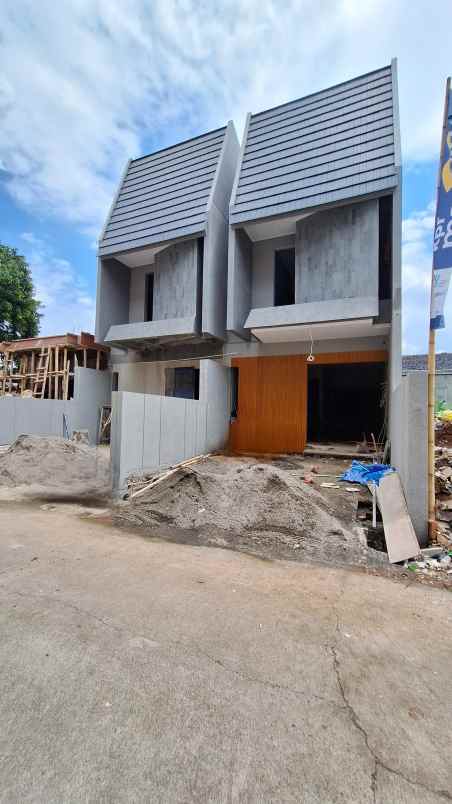 dijual rumah kodau