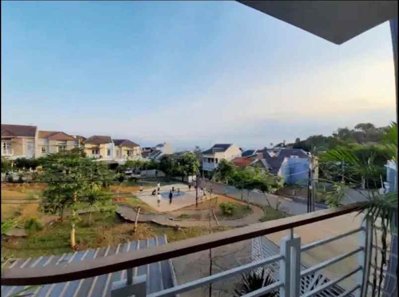 dijual rumah komp padasuka ideal bandung