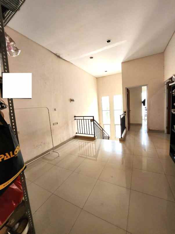 dijual rumah komp walikota kelapa gading