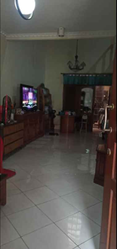 dijual rumah komplek bahagia permai